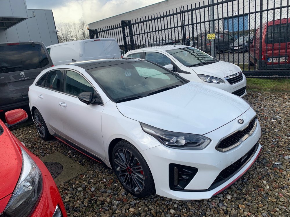 proceed rechts - kopie.jpg