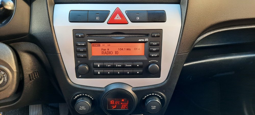 Autoradio Kia.jpg