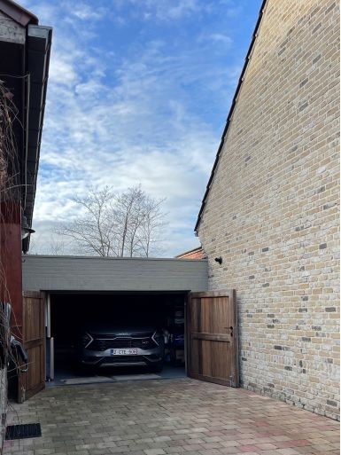 756411427_KiaRSPA-garage.jpg.d313f9b69cc06a34a7ef17e950b6c721.jpg