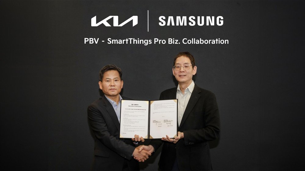 kia-corporate-2025-Kia-EV-Day-MoU-Kia-and-Samsung-Electronics-digital-1920x1080-1.jpg