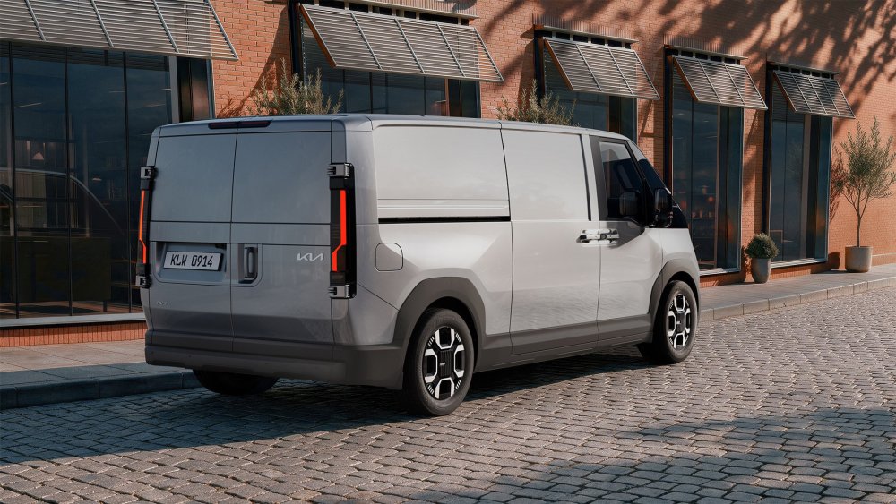 kia-PV7-Cargo-Exterior-digital-1920x1080-2.jpg