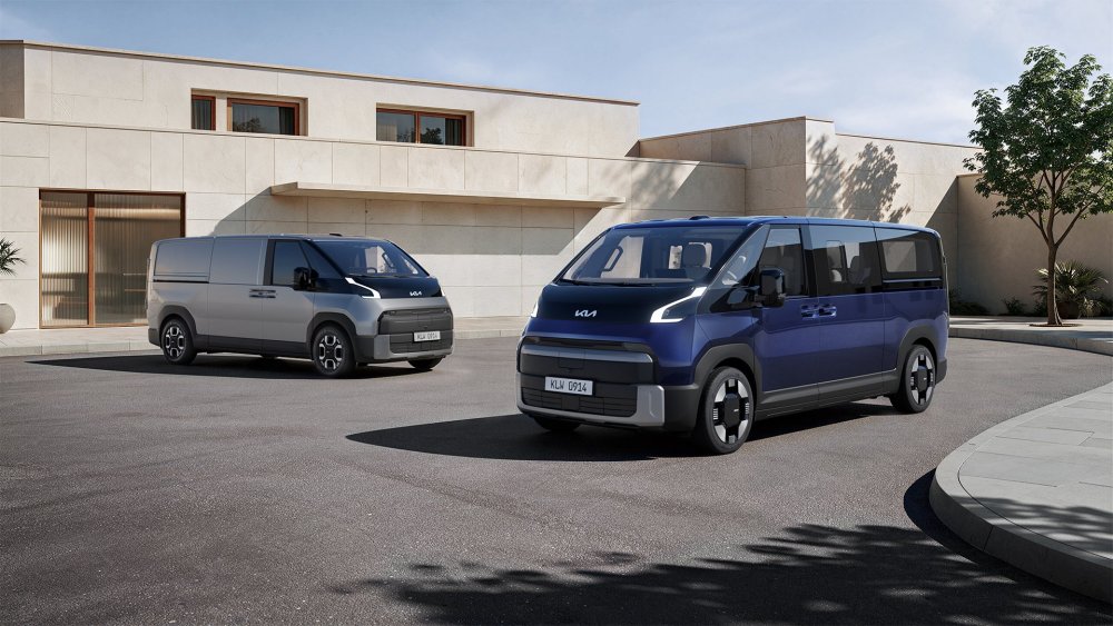 kia-PV7-cargo-passenger-digital-1920x1080-12.jpeg