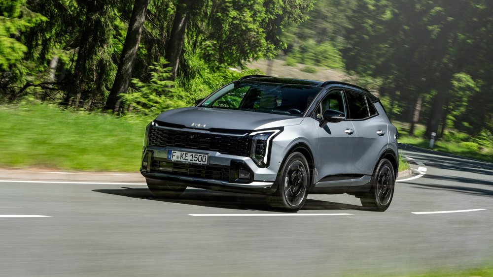 kia-sales-26-continuous-growth-sportage-digital-1920x1080.jpg